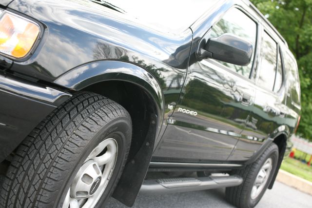 Isuzu Rodeo 2001 photo 13