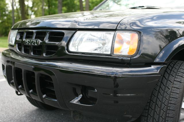 Isuzu Rodeo 2001 photo 14