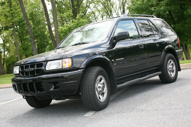 Isuzu Rodeo 2001 photo 15