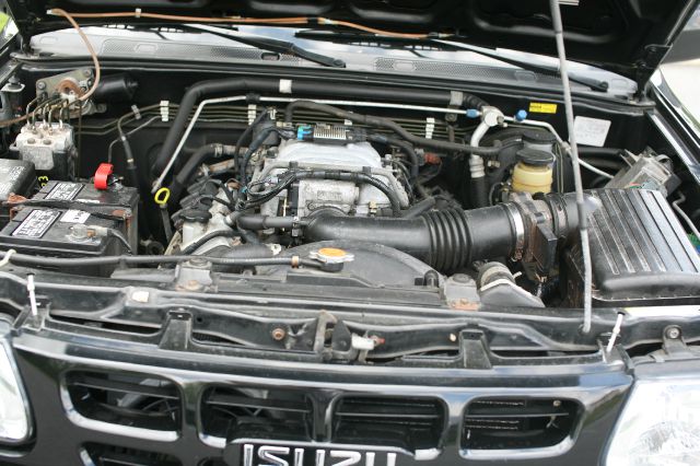 Isuzu Rodeo 2001 photo 7