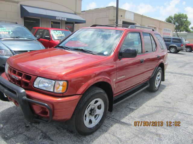 Isuzu Rodeo 2001 photo 2