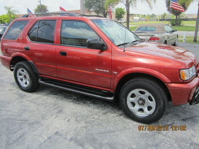 Isuzu Rodeo 2001 photo 4