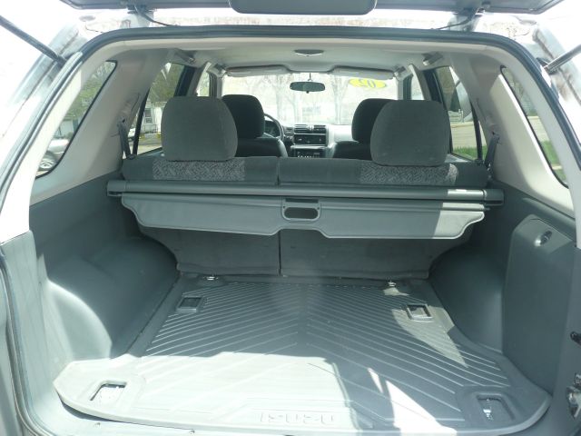 Isuzu Rodeo 2002 photo 2