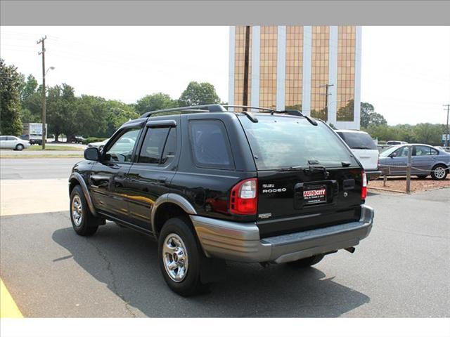 Isuzu Rodeo 2002 photo 3