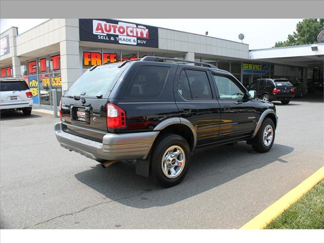 Isuzu Rodeo 2002 photo 1