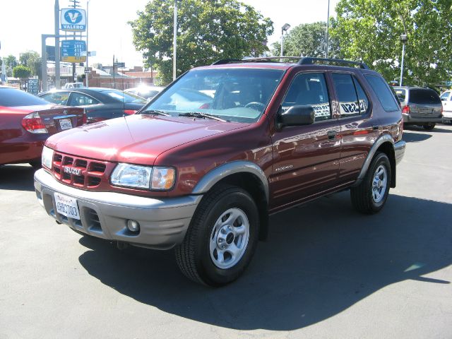 Isuzu Rodeo 2002 photo 2