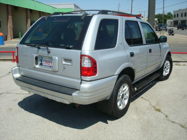 Isuzu Rodeo 2002 photo 3