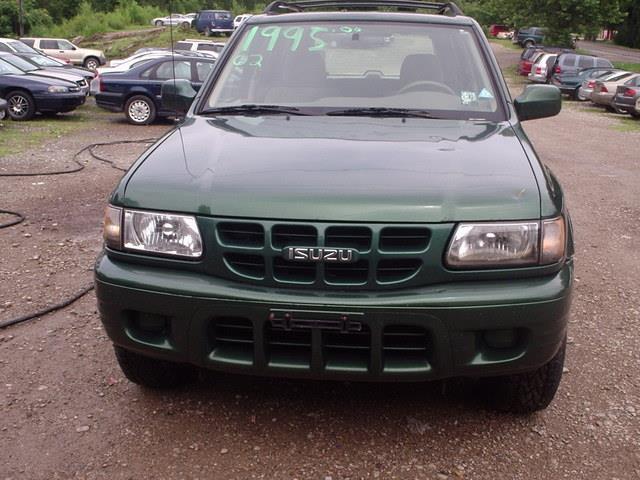 Isuzu Rodeo 2002 photo 1