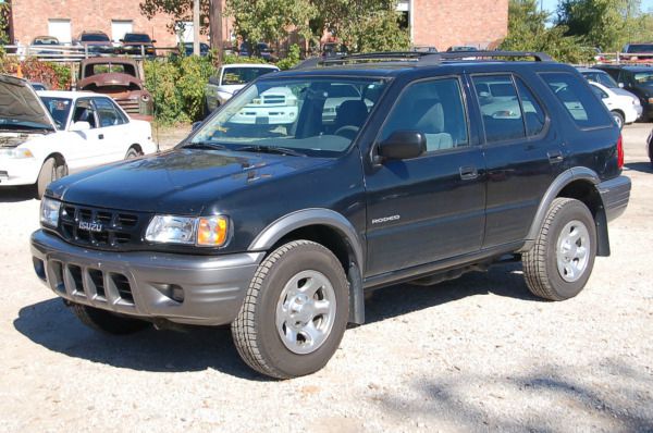 Isuzu Rodeo 2002 photo 1