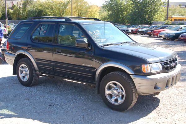 Isuzu Rodeo 2002 photo 2