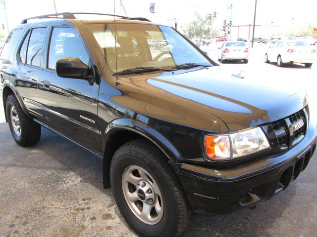 Isuzu Rodeo 2003 photo 14