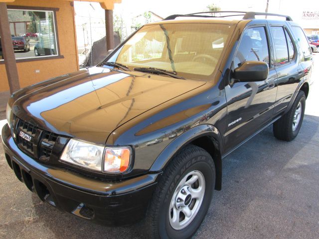 Isuzu Rodeo 2003 photo 19