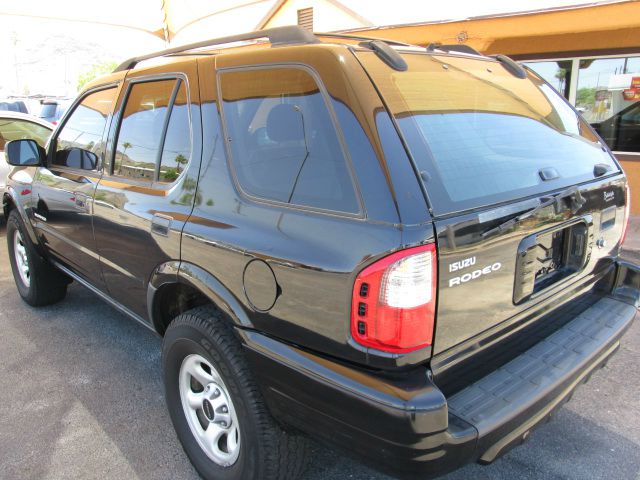 Isuzu Rodeo 2003 photo 9
