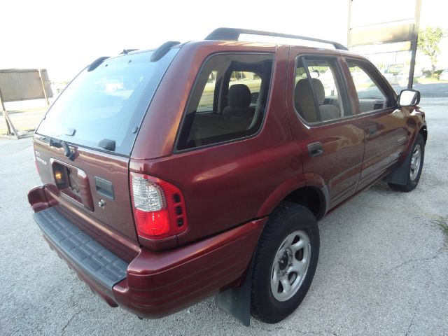 Isuzu Rodeo 2003 photo 12