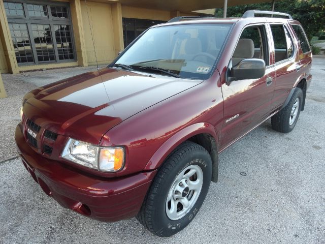 Isuzu Rodeo 2003 photo 16