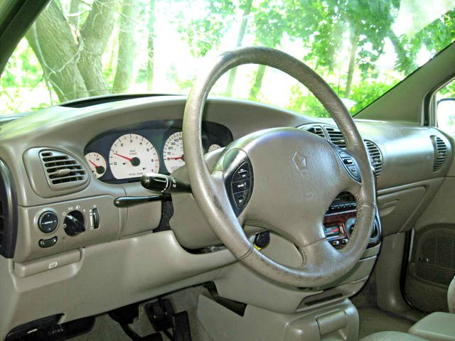 Isuzu Rodeo 2004 photo 4