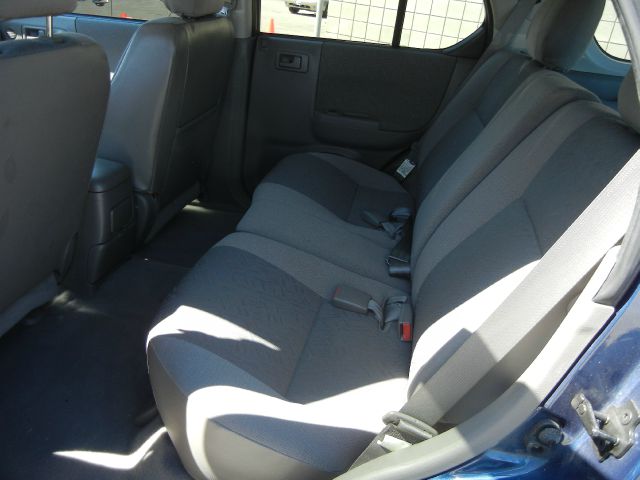 Isuzu Rodeo 2004 photo 8