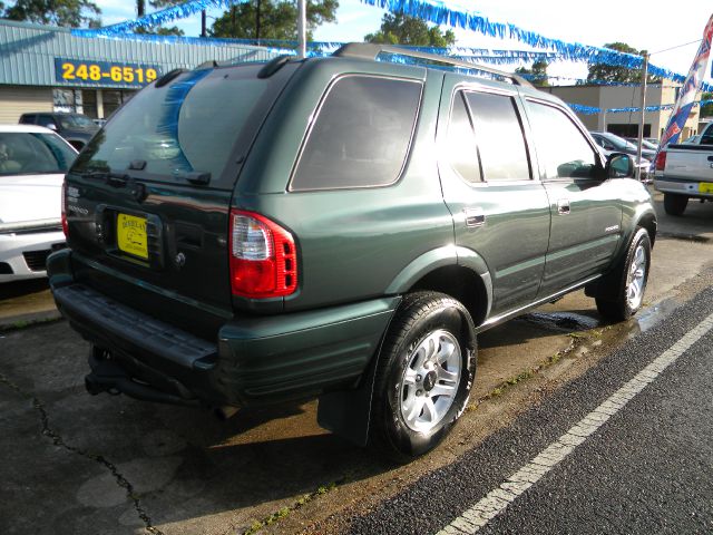 Isuzu Rodeo 2004 photo 4