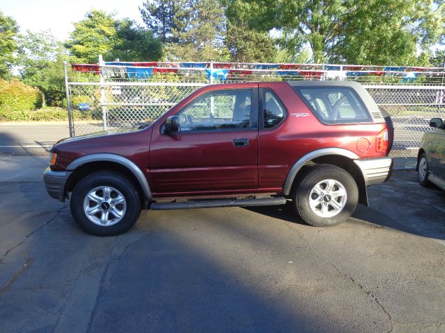 Isuzu Rodeo Sport 2002 photo 1