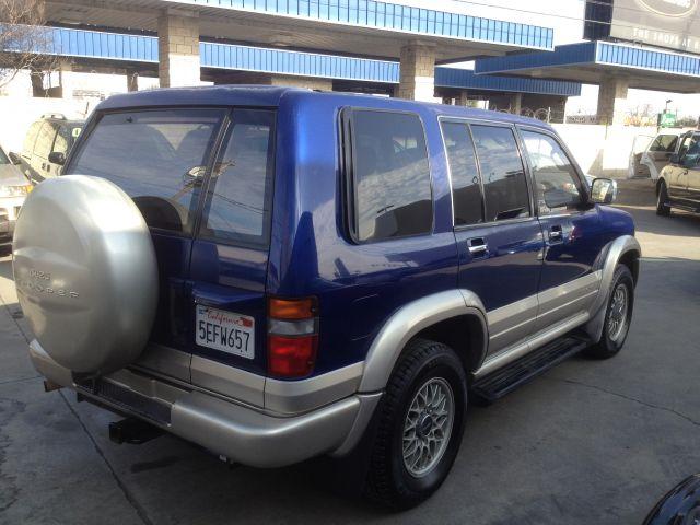 Isuzu Trooper 1998 photo 1