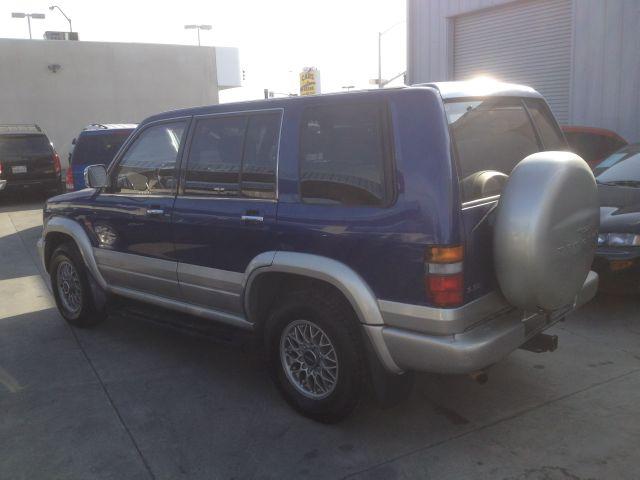 Isuzu Trooper 1998 photo 3