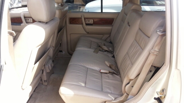 Isuzu Trooper 2001 photo 4