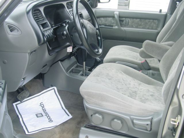 Isuzu Trooper EX AWD SUV