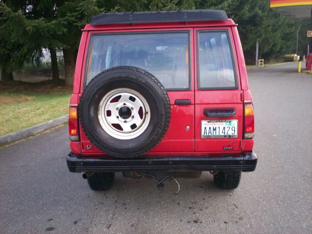 Isuzu Trooper II 1989 photo 1