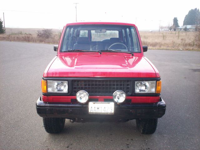 Isuzu Trooper II 1989 photo 2
