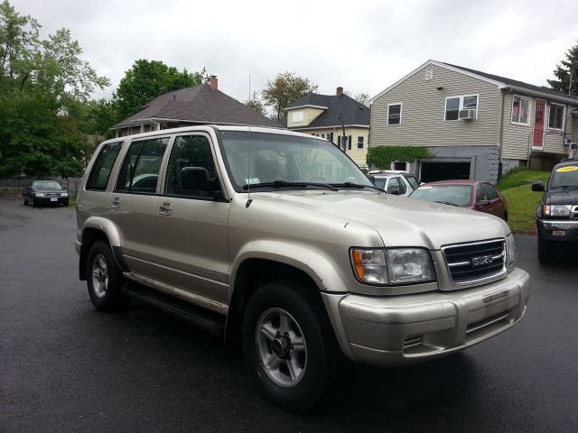 Isuzu Trooper II 1999 photo 11