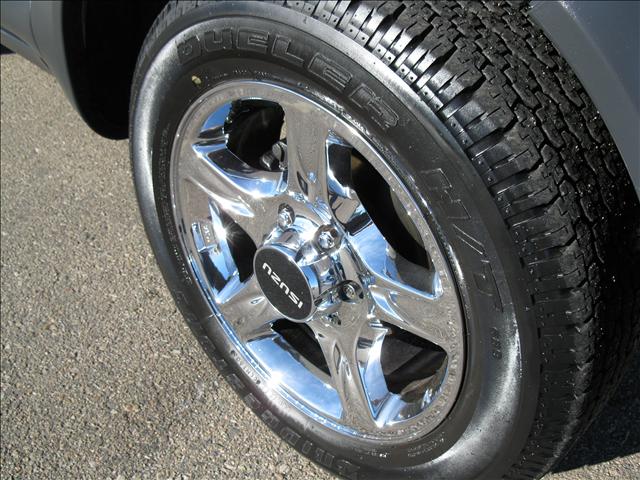 Isuzu VehiCross 2000 photo 5