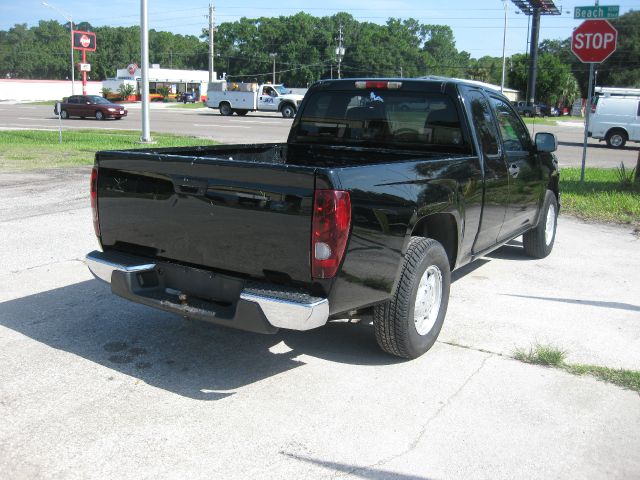 Isuzu i-280 2006 photo 2