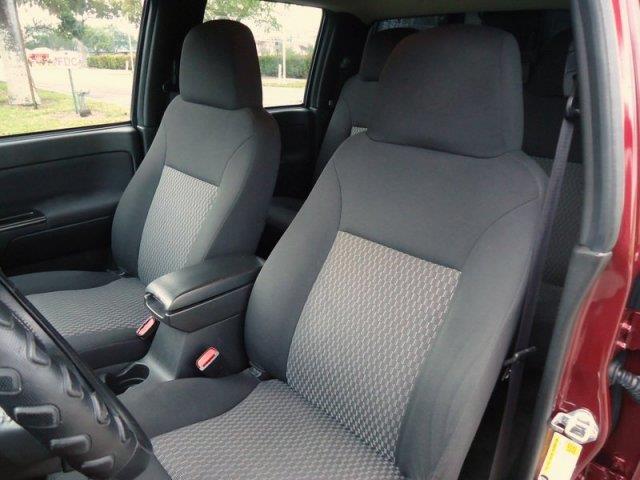 Isuzu i-370 2008 photo 1