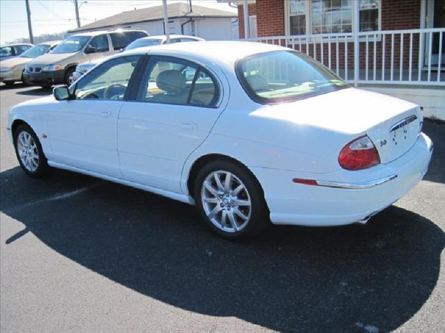 JAGUAR S-Type 2000 photo 1