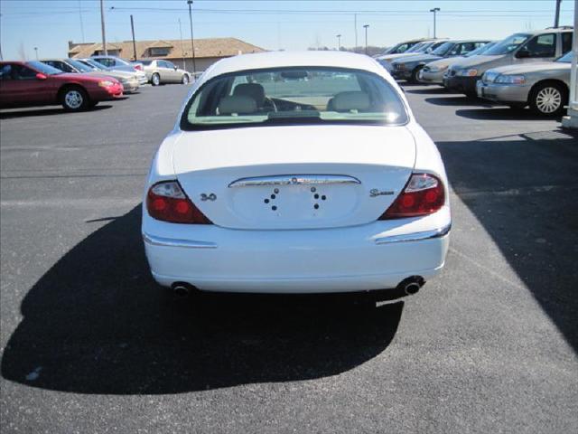 JAGUAR S-Type 2000 photo 2