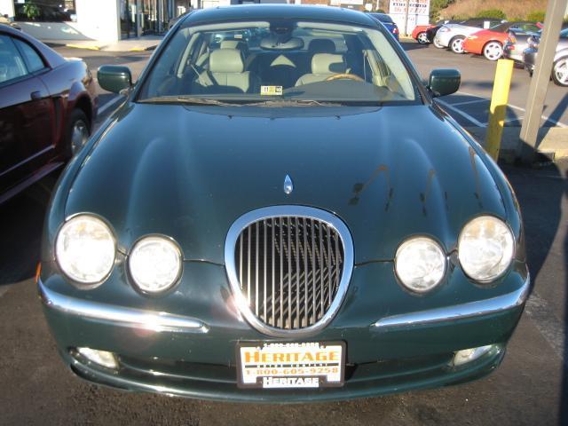 JAGUAR S-Type Base Sedan
