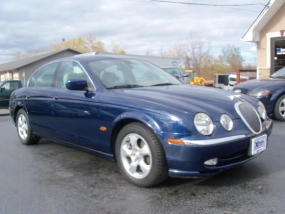 JAGUAR S-Type Base Sedan