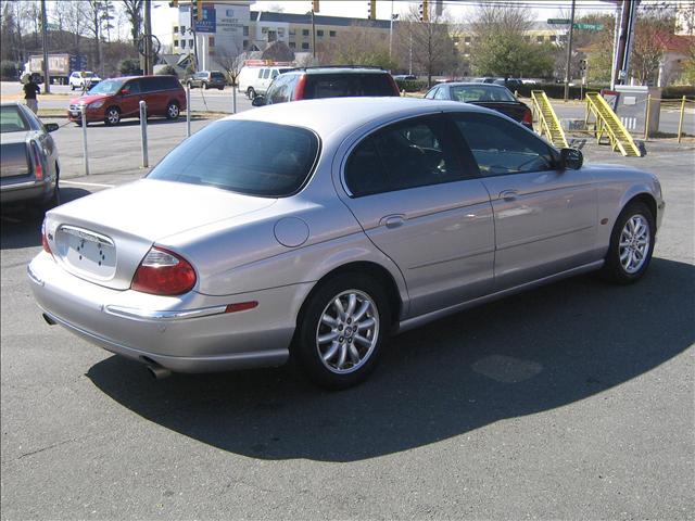 JAGUAR S-Type Base Sedan