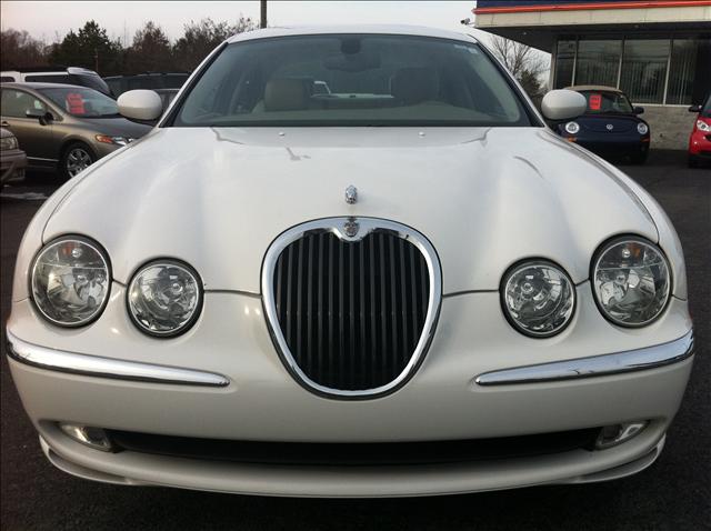 JAGUAR S-Type Base Sedan
