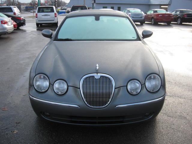 JAGUAR S-Type Base Sedan