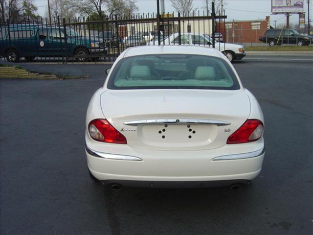 JAGUAR X-Type 2002 photo 4
