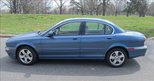 JAGUAR X-Type 2002 photo 2