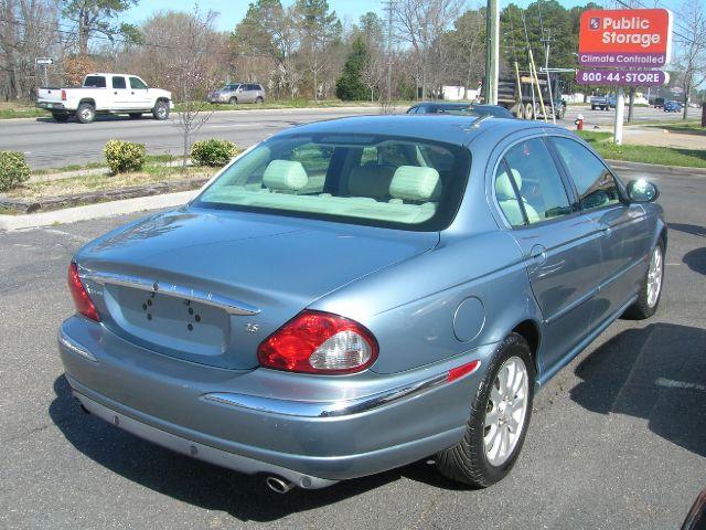 JAGUAR X-Type 2003 photo 3