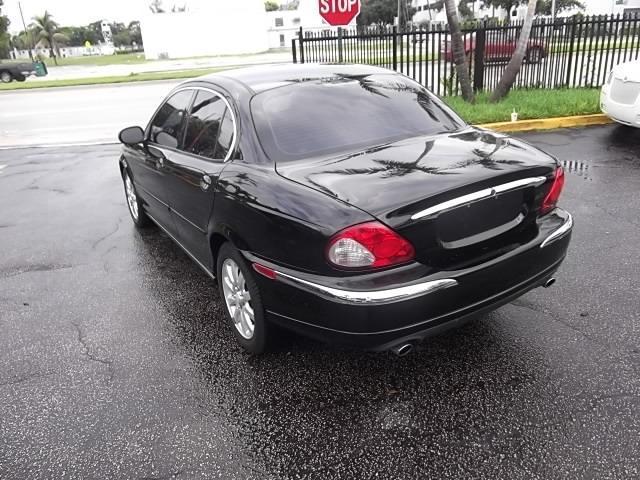 JAGUAR X-Type 2003 photo 2