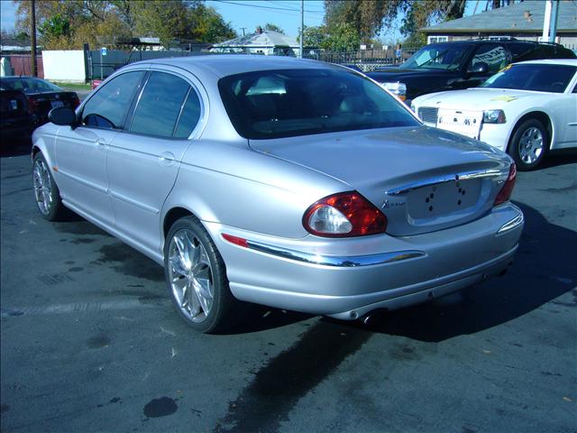 JAGUAR X-Type 2004 photo 2