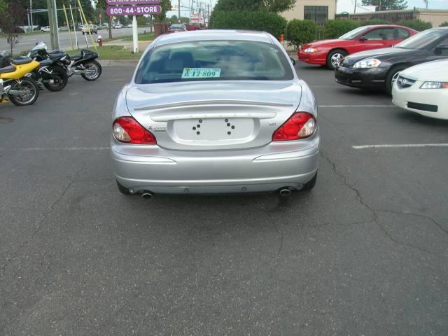 JAGUAR X-Type 2004 photo 3