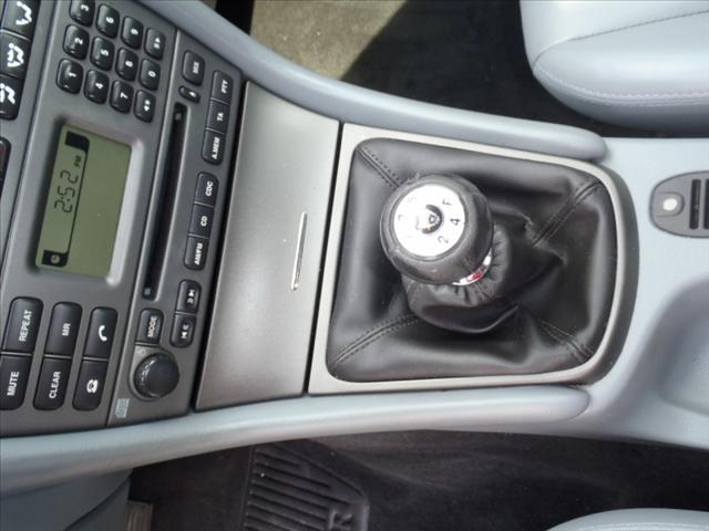 JAGUAR X-Type Base Sedan