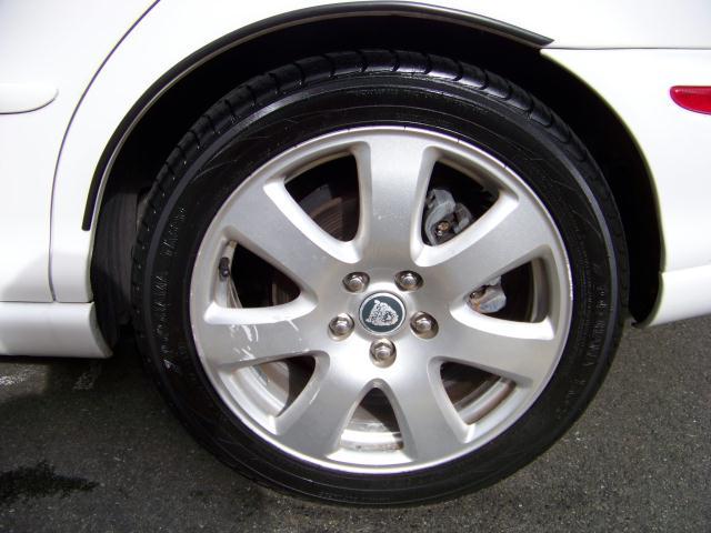 JAGUAR X-Type 2004 photo 4