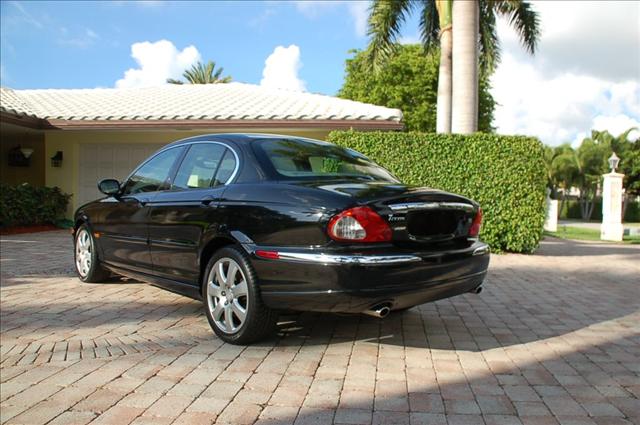 JAGUAR X-Type 2004 photo 3