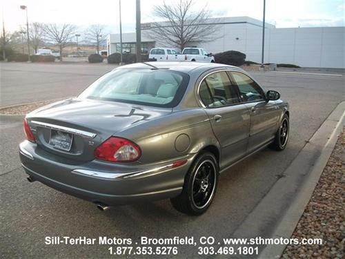 JAGUAR X-Type 2004 photo 4